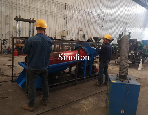 Modelo más pequeño de 5 a 10 toneladas de mineral de oro Procesamiento de oro Lavadora de oro Trommel Screen Machine